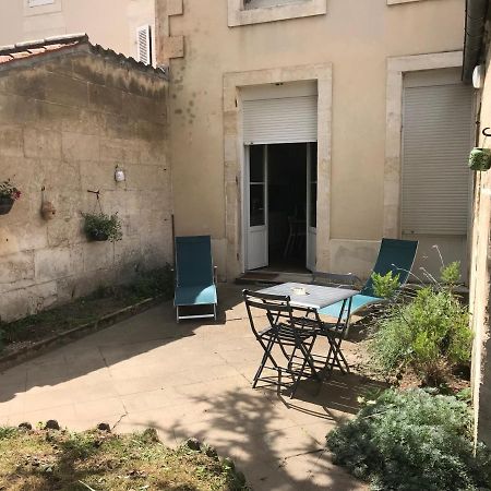 -Le Petit Rochelais- Centre Ville, Stationnement, Netflix - Ideal Couples, Familles, Business Niort Exteriör bild